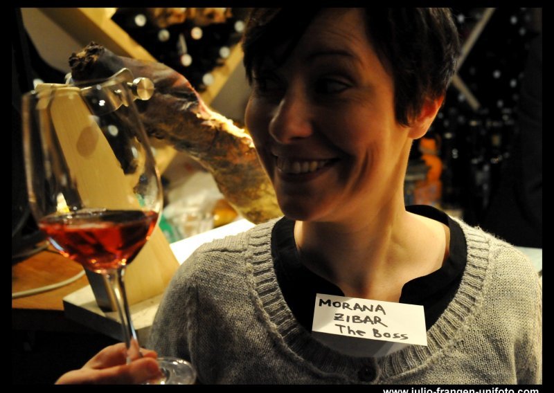 Održan prvi wine bar kviz 'Vinska potjera'