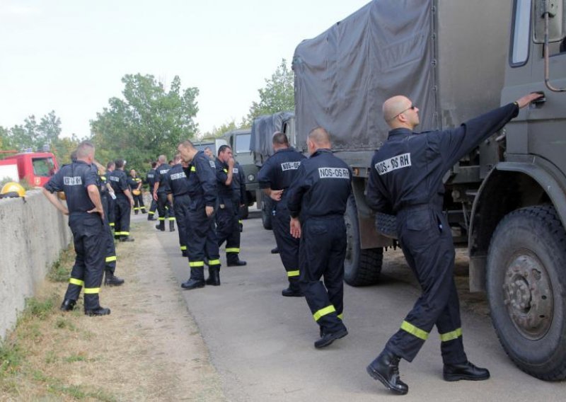 Kojim uniformama najviše vjerujete?