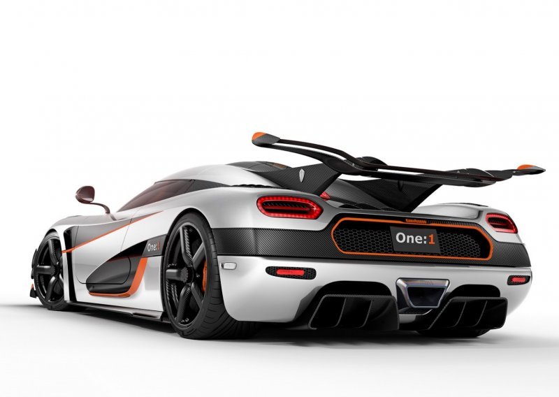 Koenigsegg One:1 ima 1.360 KS na 1.360 kilograma