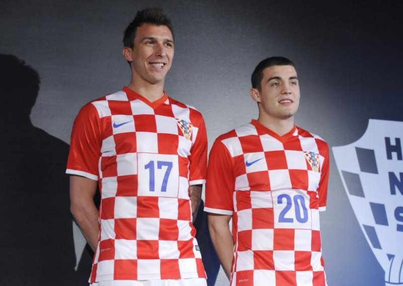 Ovo su novi dresovi hrvatske nogometne reprezentacije!