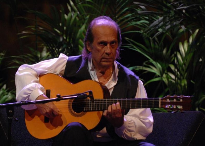 Preminuo slavni gitarist Paco de Lucia