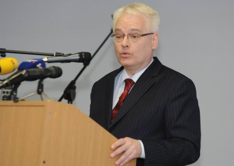 Josipović: Populizam ne bi nikome koristio