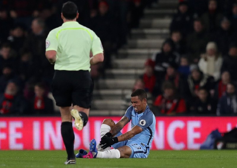 Težak udarac ambicijama Guardiolinog Manchester Cityja