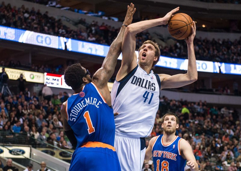 Dirk Nowitzki i Chris Bosh predvode rezerve na All-Staru