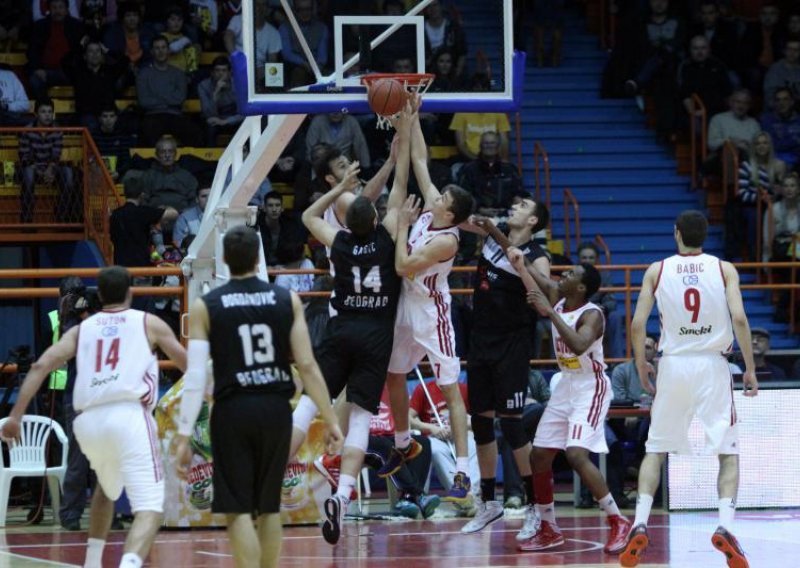 Cedevita u uzbudljivoj završnici svladala Partizan!