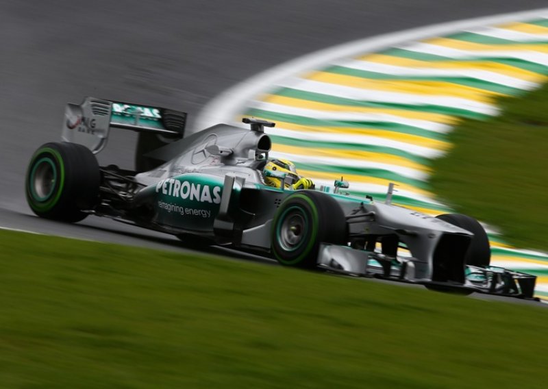 Opet skandal s F1 gumama, Rosberg skoro stradao!