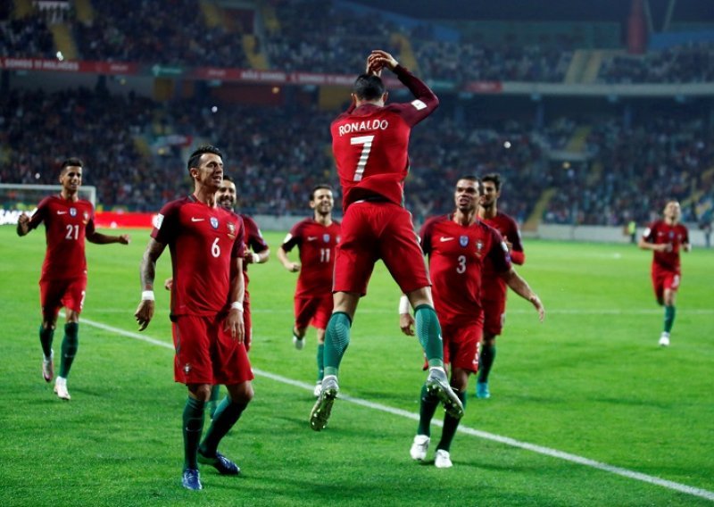 Ronaldova četiri gola, Belgija lako protiv BiH