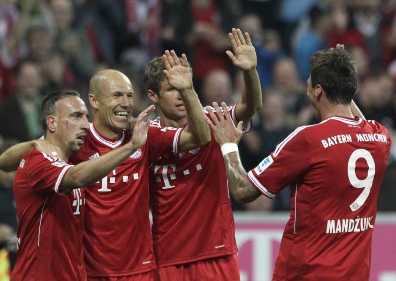 Mandžo asistent, Bayern rutinski prošao u Kupu