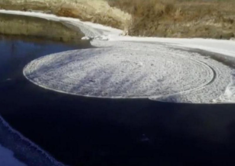 Jesu li ledeni diskovi na vodi stvarno u vezi s NLO-ima?