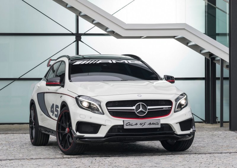 Mercedesu GLA45 AMG nedostaje samo luđačka košulja