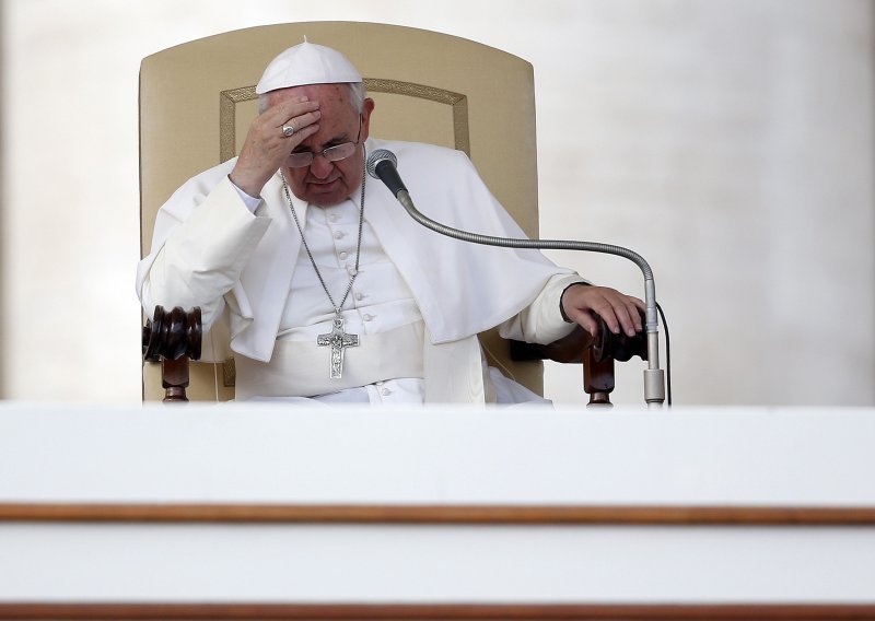 Nova meta talijanske mafije: papa Franjo!