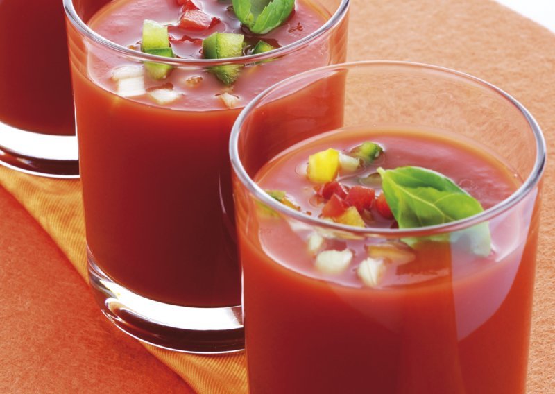 Recept za hladnu juhu koja će vas osvježiti i zasititi