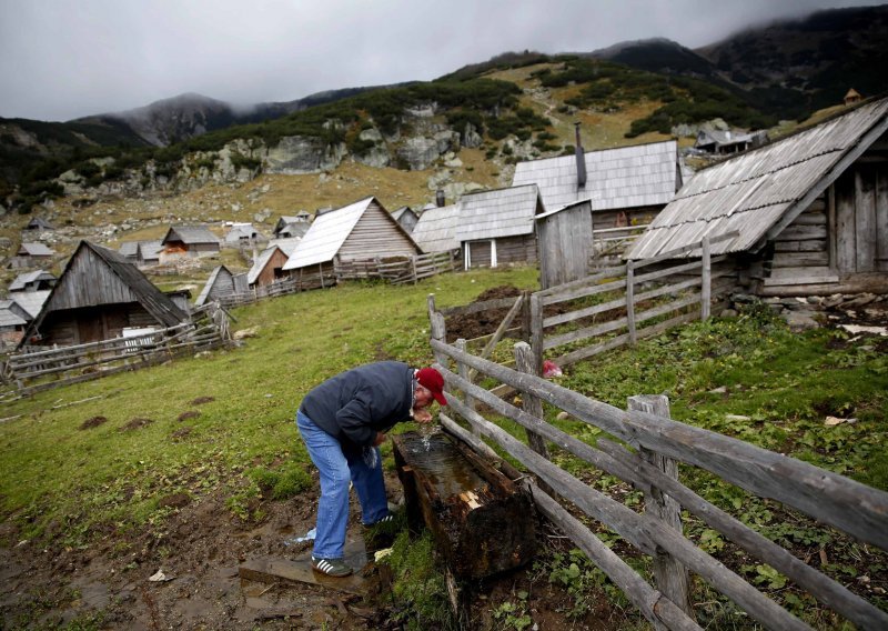 BiH siromašnija za više od pola milijuna ljudi