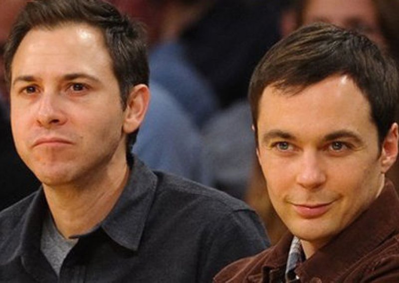 Jim Parsons traži surogat majku