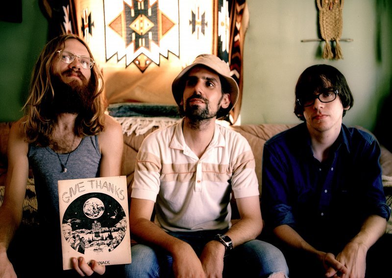 Dead Meadow - prijava