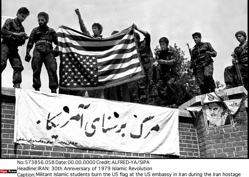 Iranci slave obljetnicu zauzimanja američkog veleposlanstva