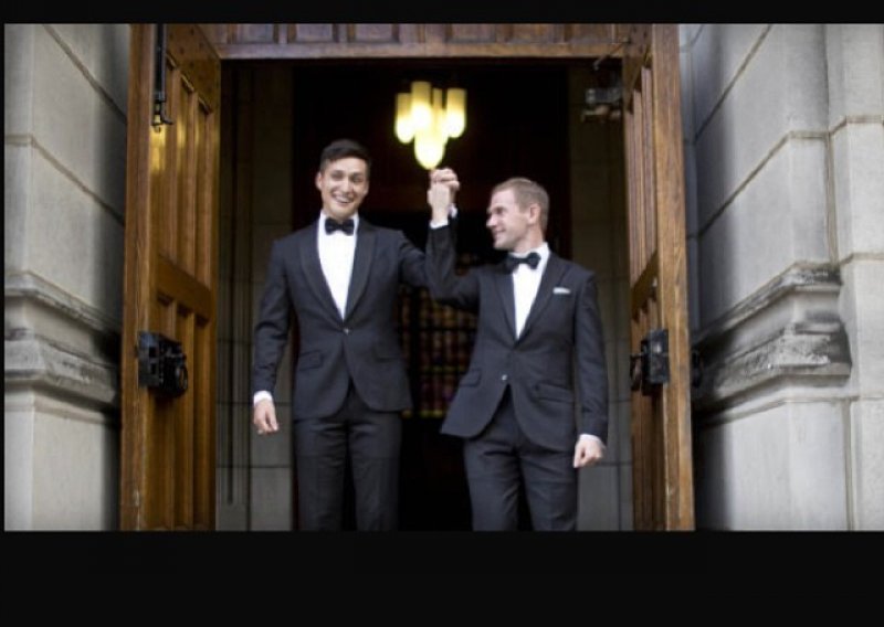 Larry i Daniel vjenčali se na West Pointu