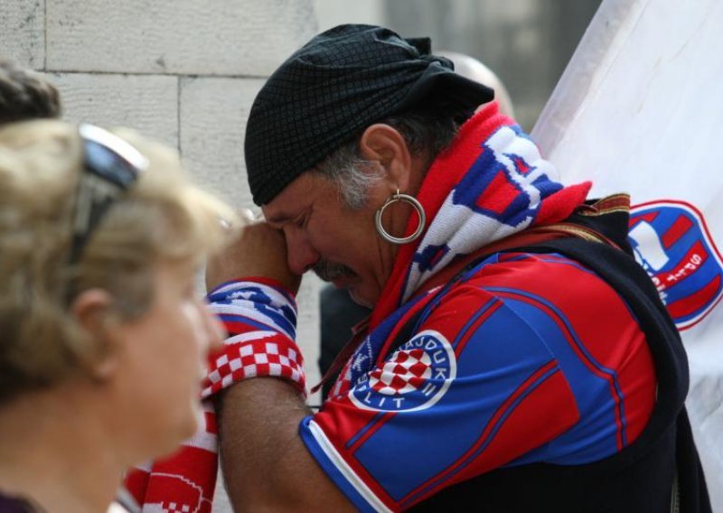 Torcidin oproštaj od Coce: Glas tvoj nikad umrit neće!