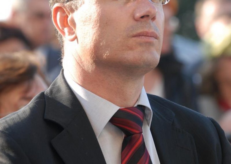 Zašto je Livaković prije uhićenja tvrtku D&Z prepisao na sebe?