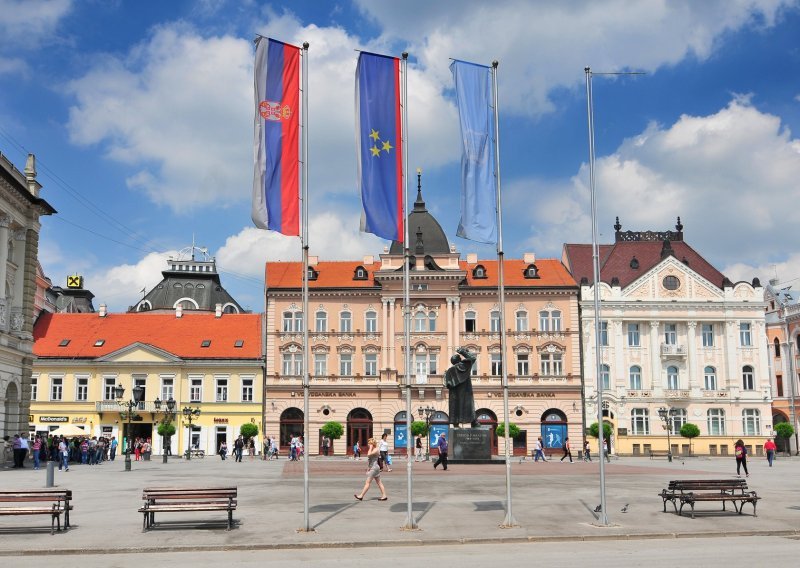 Vlada Vojvodine traži nekretnine u Hrvatskoj