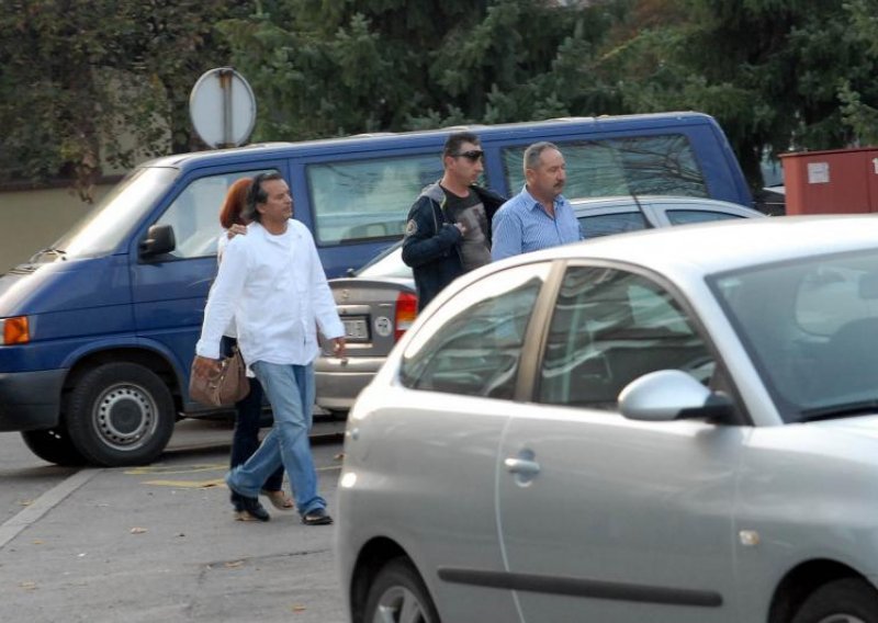 Otac Dolores Lambaše s obitelji stigao u bolnicu