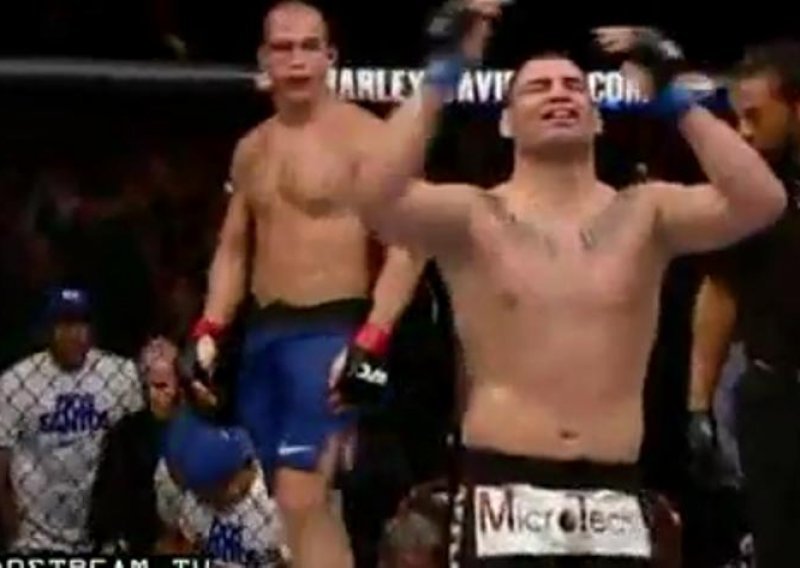 Meč godine: Velasquez vratio titulu UFC prvaka