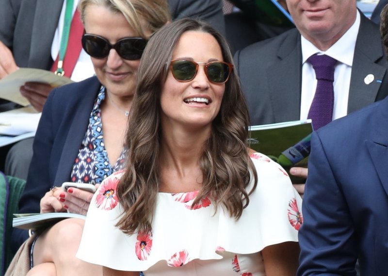 U skladu s trendovima: Pippa Middleton ima novu frizuru