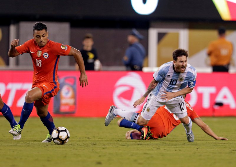 Argentina izgubila finale; Messi objavom šokirao cijelu naciju