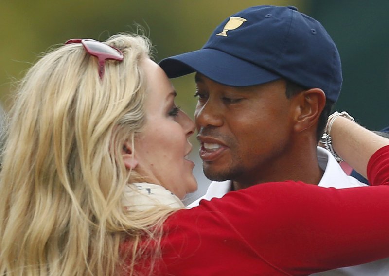 Sramota! Pogledajte u kakvom je stanju Tiger Woods upravljao vozilom