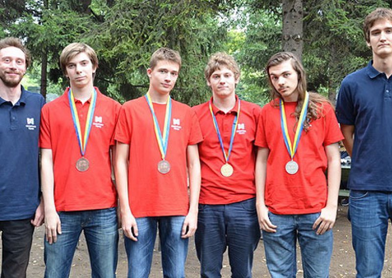 Zlato za informatičare na Balkanskoj olimpijadi