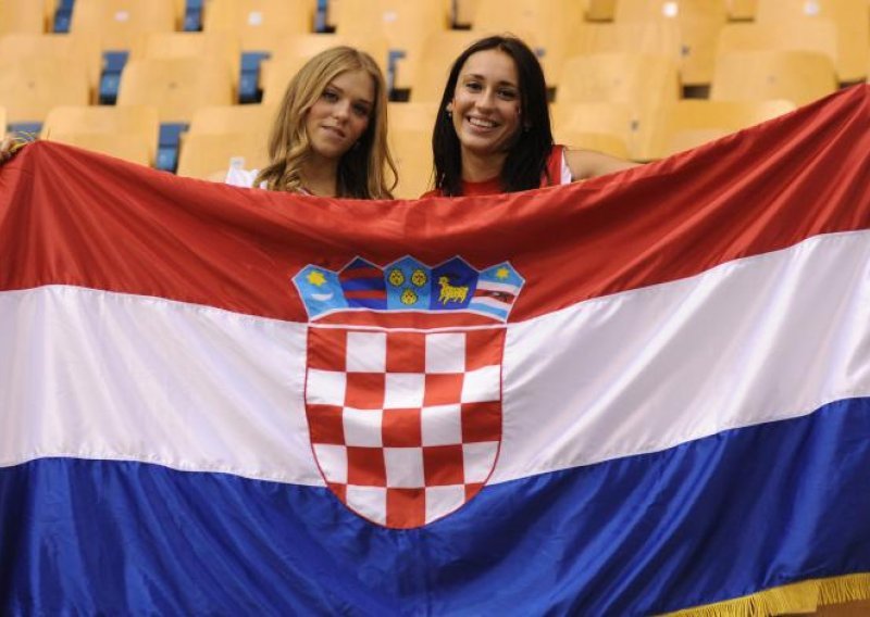 Bez njih ne može! Lijepe Hrvatice na Eurobasketu