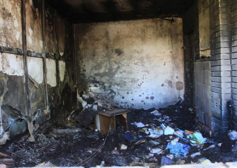 Dva muškarca i dječak izgorjeli u požaru u vikendici u BiH