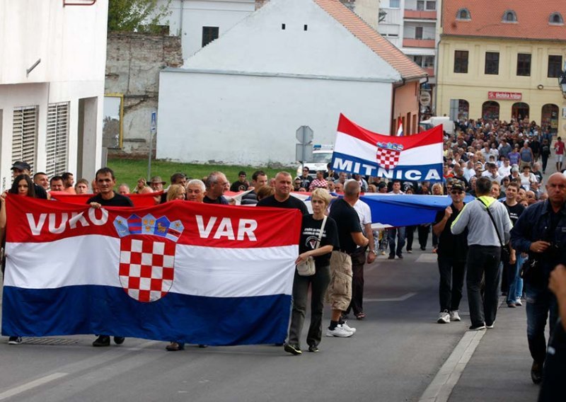 U Slunju osnovan još jedan Stožer za obranu hrvatskog Vukovara