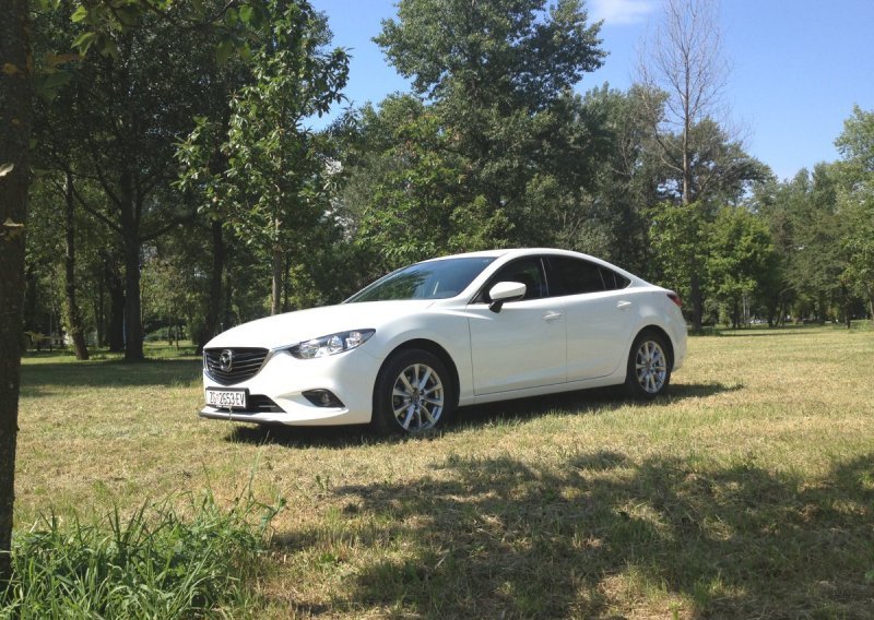 Mazda6 2.0i Challenge - totalno drukčija od drugih