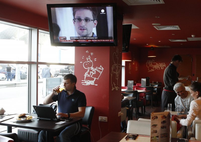 Kako će Amerikanci kazniti Snowdenove spasitelje?