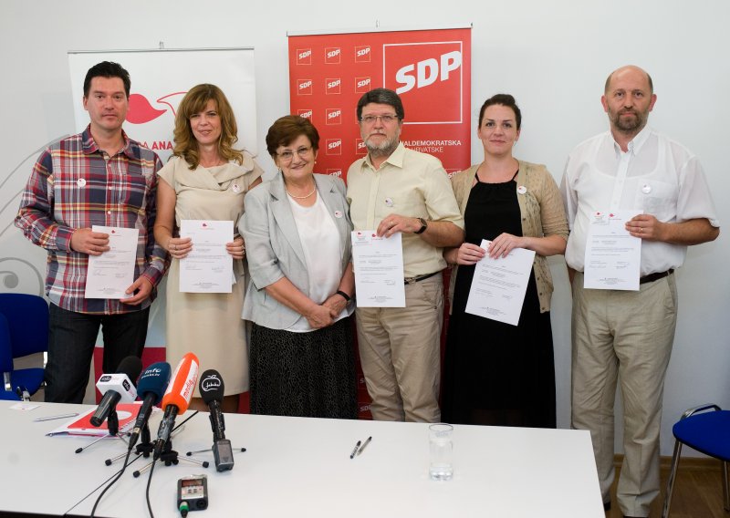 SDP-ovi europarlamentarci odrekli se dijela plaće