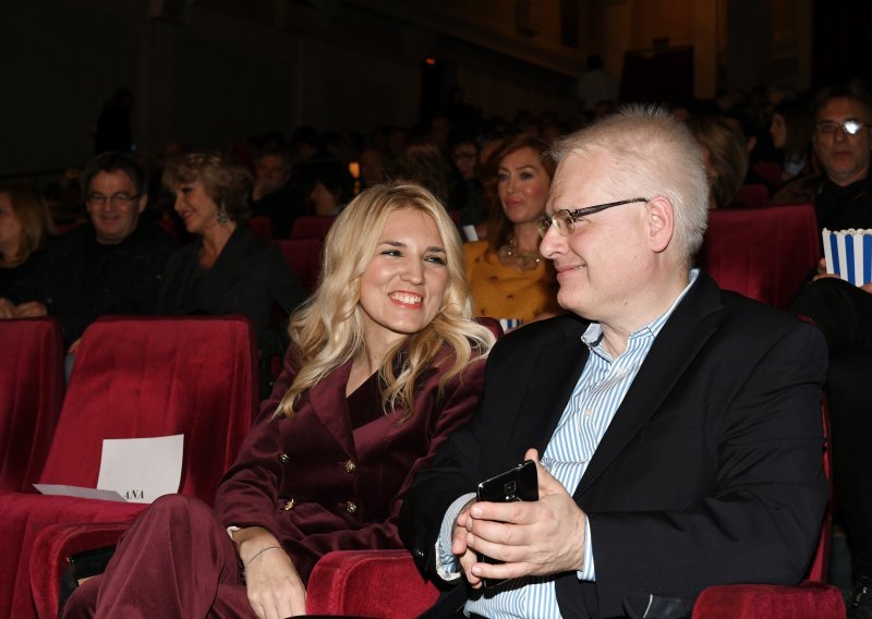 Škorić i Josipović predstavljaju svoj kontroverzni film o spomenicima NOB-a