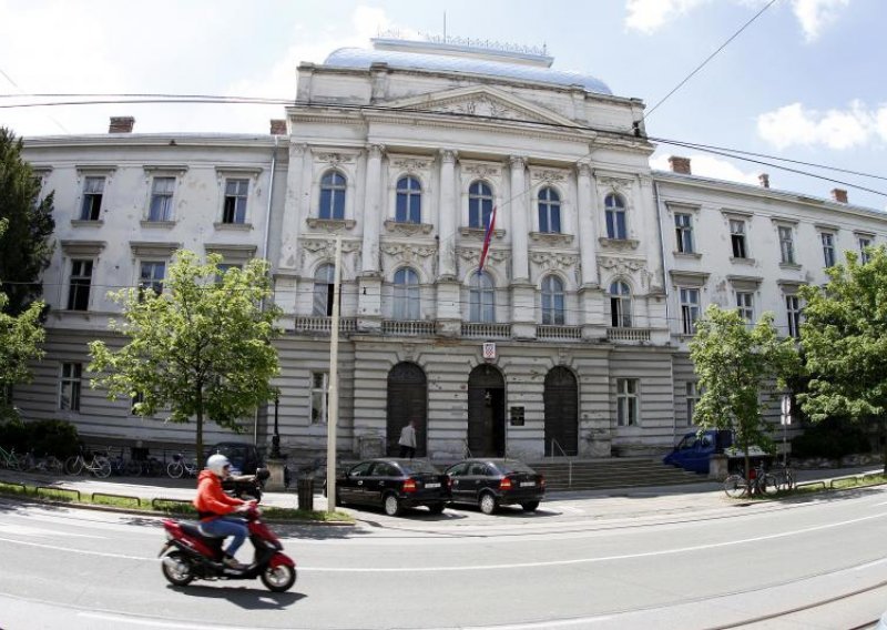 9 ex-Serb rebels to be remanded in custody for 30 days over Trpinja atrocities