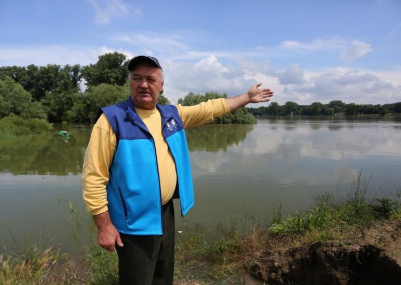 Emergency flood measures introduced on Danube in east Croatia