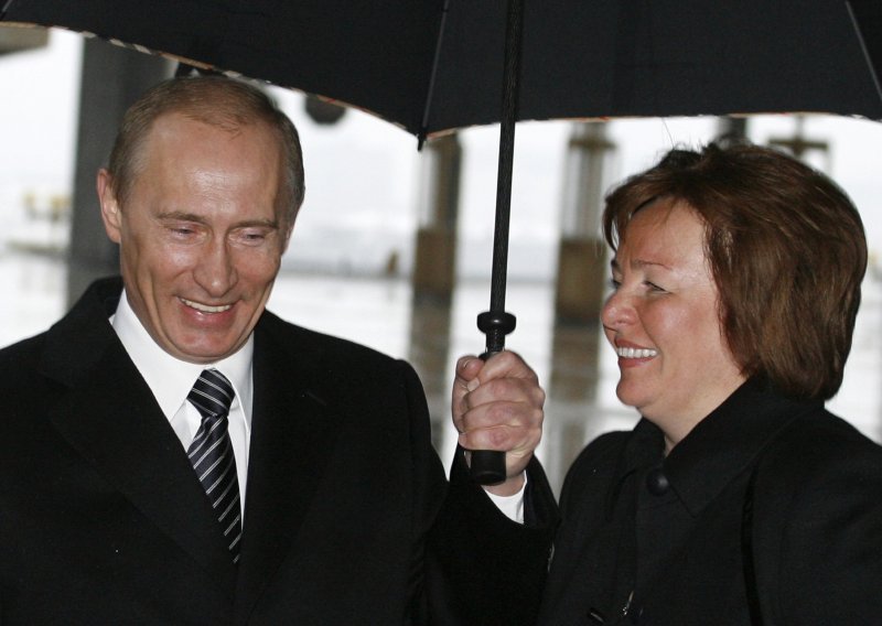 Putin potvrdio da se razveo od Ljudmile