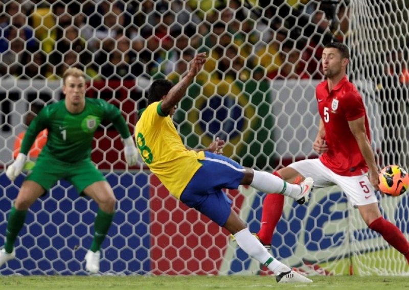 Nijemci pali nakon golijade, remi Brazila i Engleske