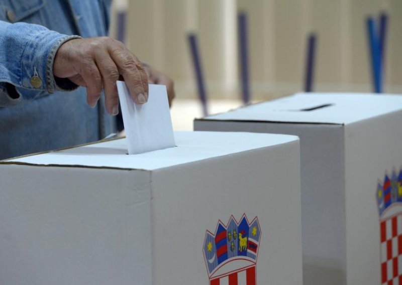 HDZ regrets losing in Split and Vukovar, satisfied with county runoffs