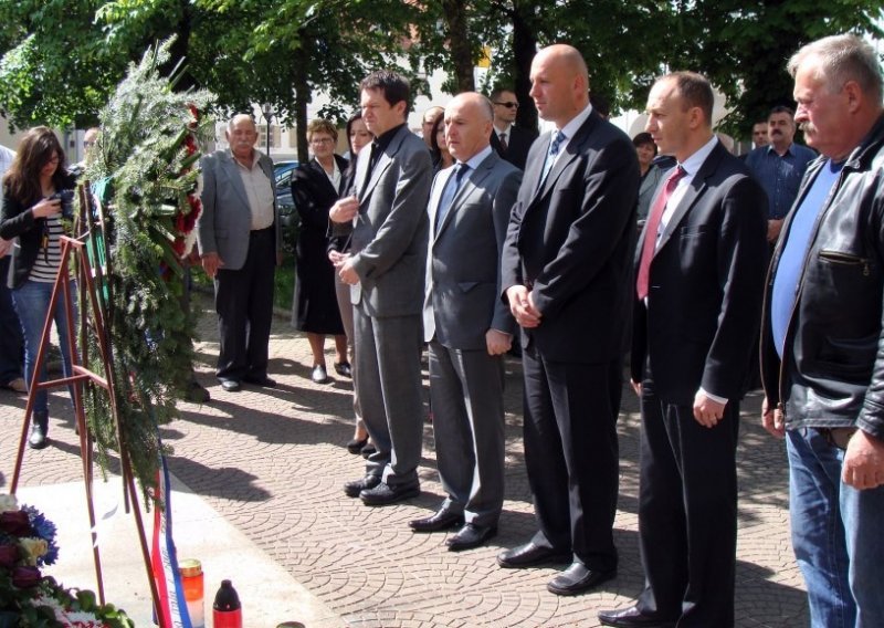 Nestao vijenac ministra Matića pa ponovno vraćen