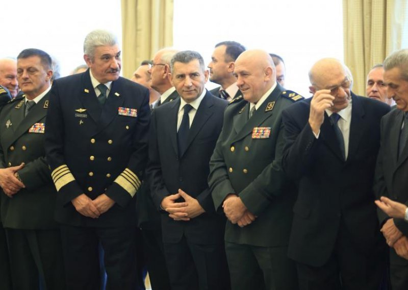 Gotovina, Stipetić, Ademi i Tus odbili umirovljene generale