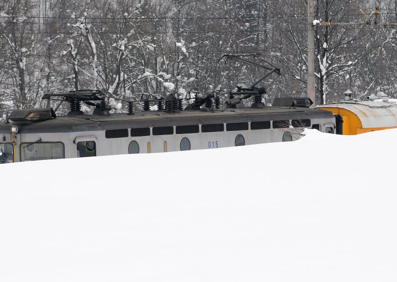 'Nemamo čarobni štapić za čistiti snijeg ispred svakog vlaka'