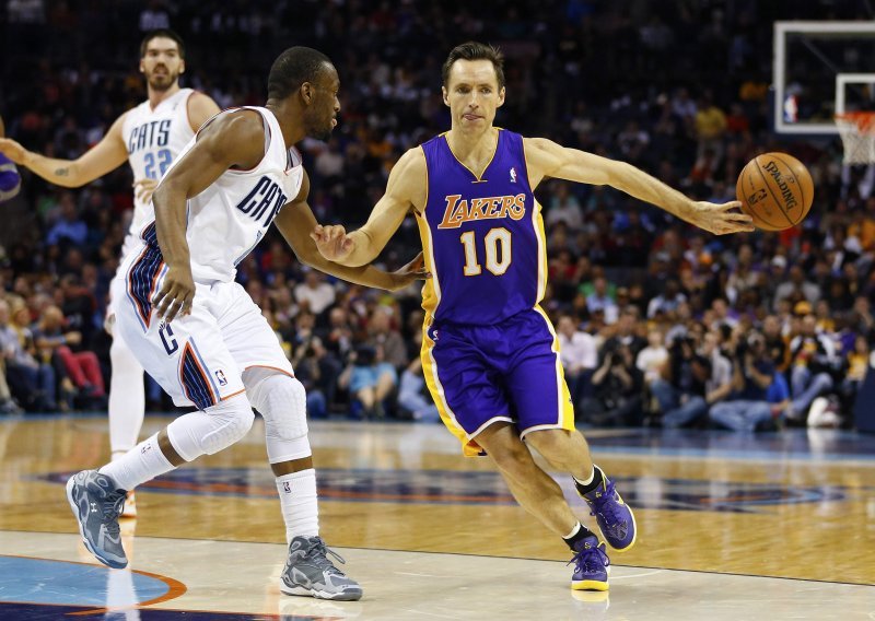 Novi veliki podvig playmakera Lakersa Stevea Nasha