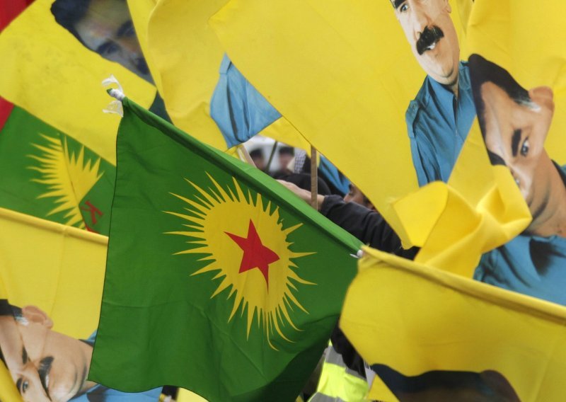 Turska oslobodila bivše kurdske gradonačelnike