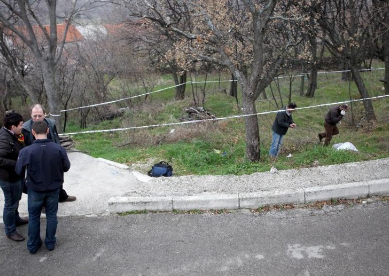 U Praputnjaku pronađen mrtav mladić