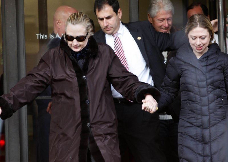 Hillary Clinton napustila bolnicu