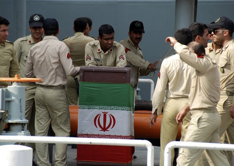 Iran 'uspješno testirao' niz naprednih projektila